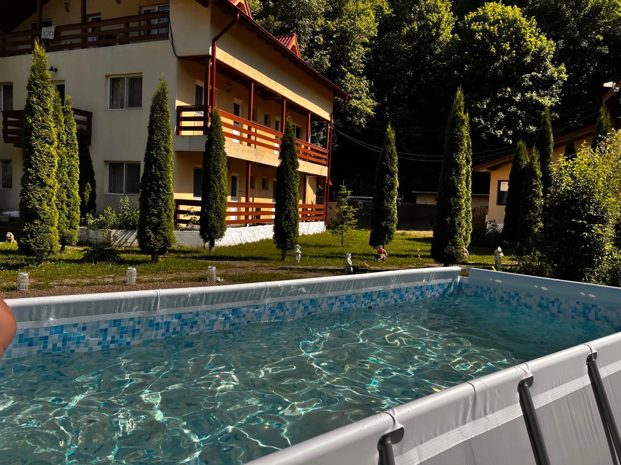 Pensiunea La Padure Cheia, Prahova Hotel Măneciu Exterior foto